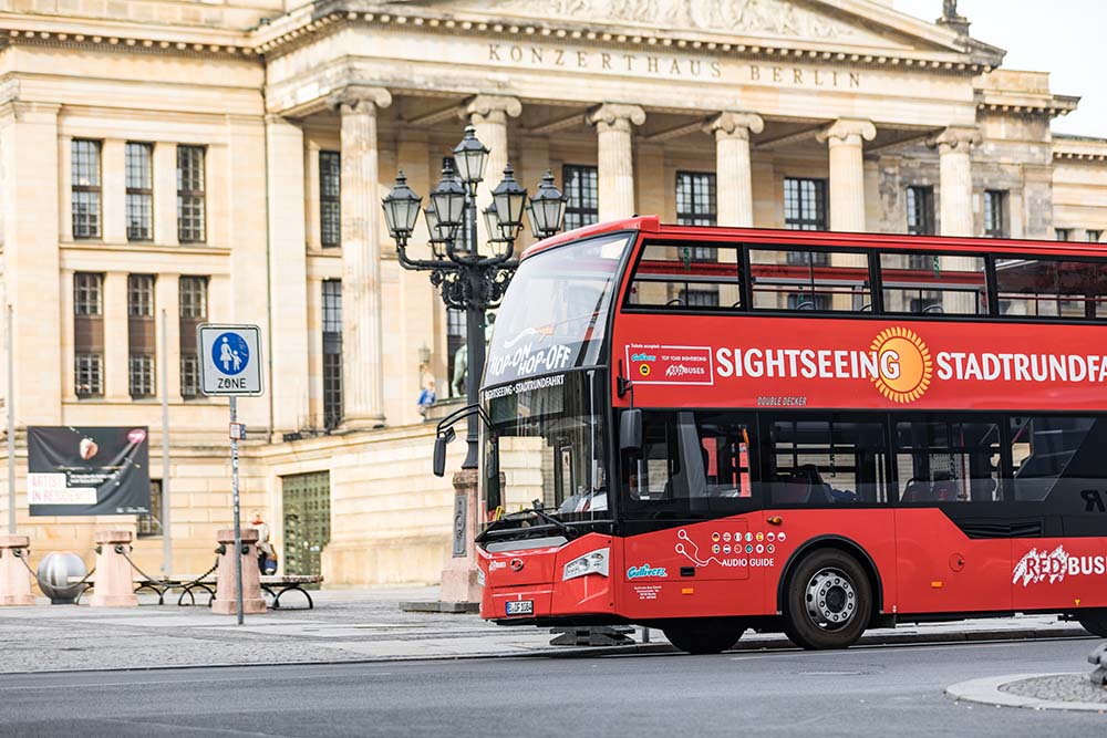 Red Sightseeing Hop On Hop Off Buses And Boats The Easiest Way To