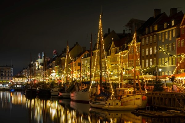 Nyhaven Christmas Lights
