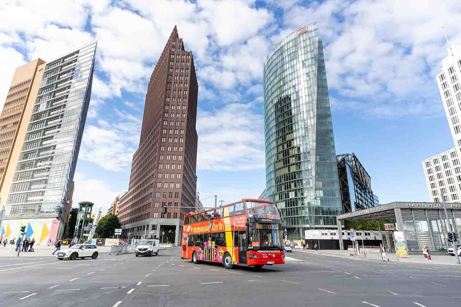 Bus Tour High Rises 2022
