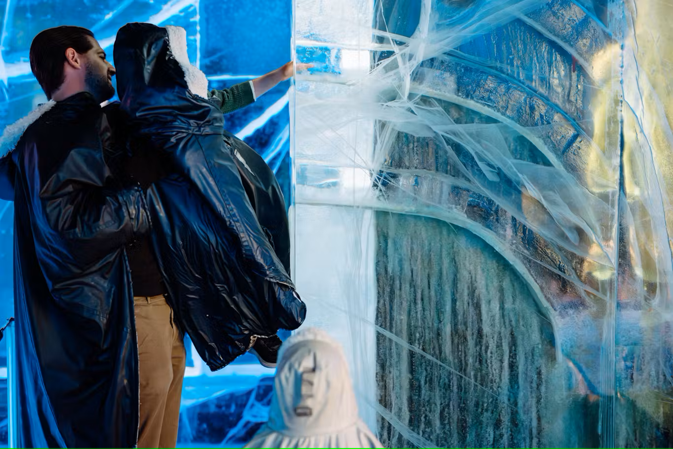Icebar Stockholm Ice And Poncho Png